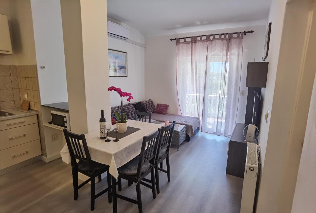 Apartments & Rooms Milena Vodice Ngoại thất bức ảnh