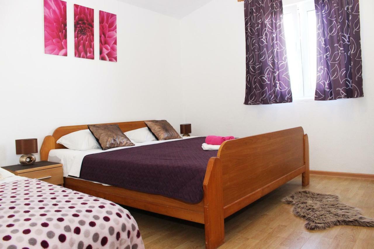Apartments & Rooms Milena Vodice Ngoại thất bức ảnh